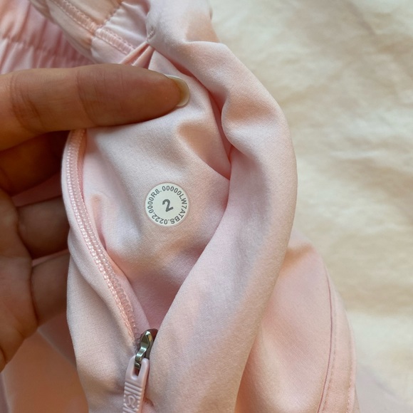 Lululemon Track That Mid-Rise Lined Short 5" - Strawberry Milkshake Colour - Picture 4 of 5